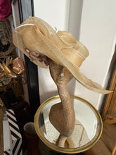 Load image into Gallery viewer, SUZANNE BETTLEY - NEW IN