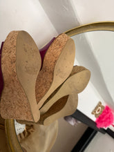 Load image into Gallery viewer, L K BENNETT - NEW IN