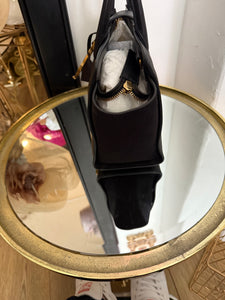 YVES SAINT LAURENT