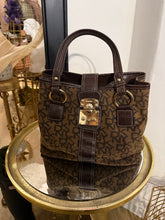 Load image into Gallery viewer, DKNY