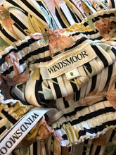 Load image into Gallery viewer, WINDSMOOR