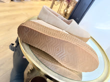 Load image into Gallery viewer, TOMS - NEW LOWER PRICE