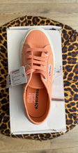 Load image into Gallery viewer, SUPERGA