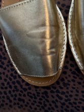 Load image into Gallery viewer, MENORQUINA - NEW IN