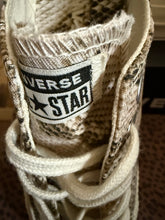 Load image into Gallery viewer, CONVERSE - NEW IN