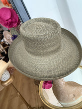 Load image into Gallery viewer, BETMAR - NEW IN