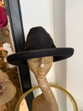 Load image into Gallery viewer, FREDDIE FOX - NEW IN