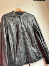 Load image into Gallery viewer, WHITESTONE JACKETS - NEW. IN
