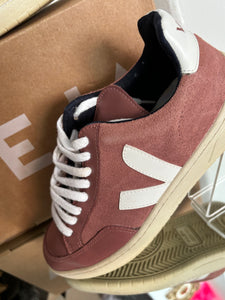 VEJA - NEW LOWER PRICE