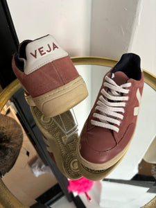 VEJA - NEW LOWER PRICE