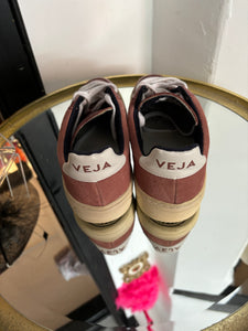 VEJA - NEW LOWER PRICE