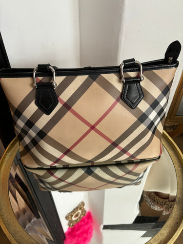 BURBERRY - NEW IN